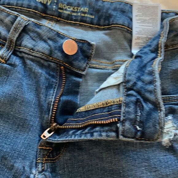 Booty shorts, old navy, size 4, cotton/polyester/spandex - Picture 3 of 7